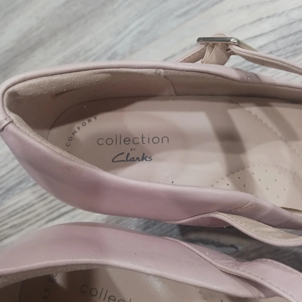 Clarks Classic Mary Jane Pumps in Blush Pink - - Picture 10 of 16